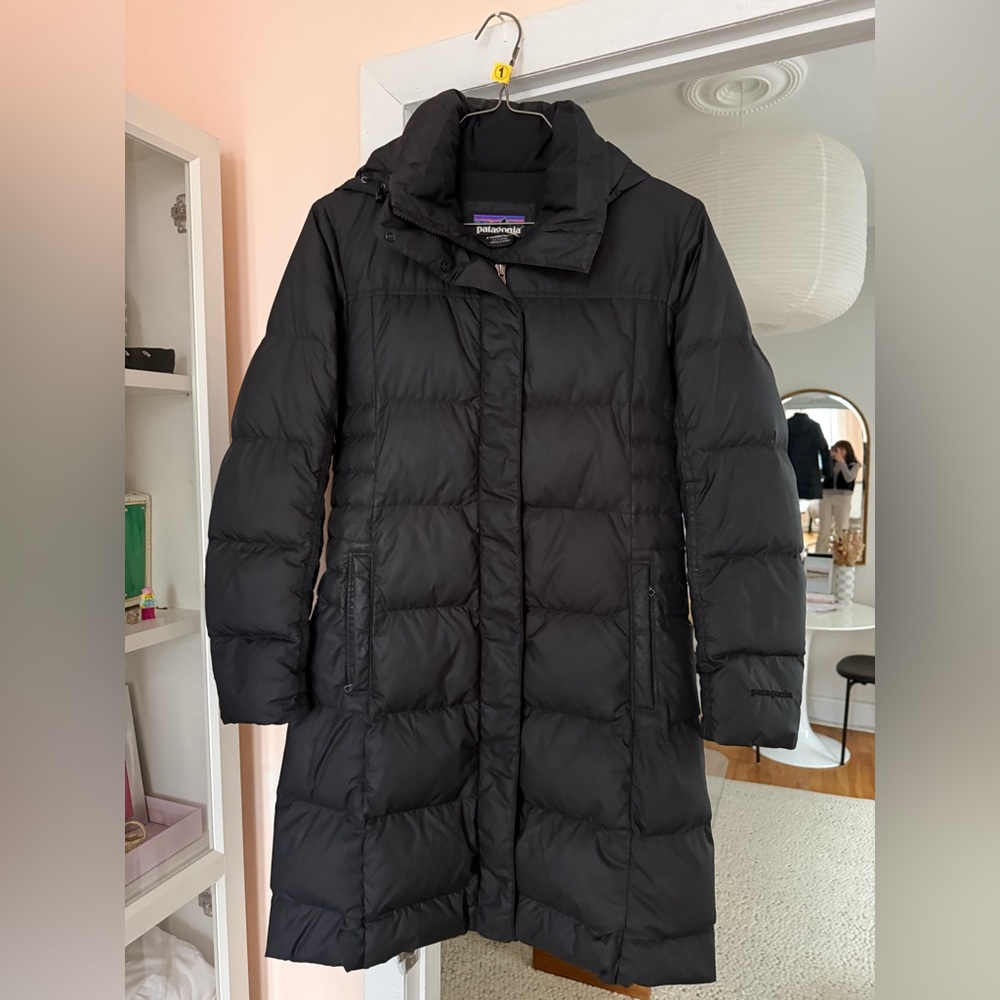 Patagonia Women's Black Quilted Long Puffer Jacket